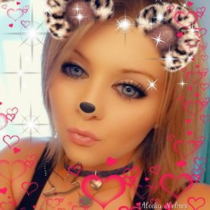 Meet your Posher, Lesley